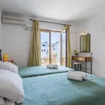 Ritsa 招待所 4*