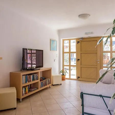 Ritsa Скиатос